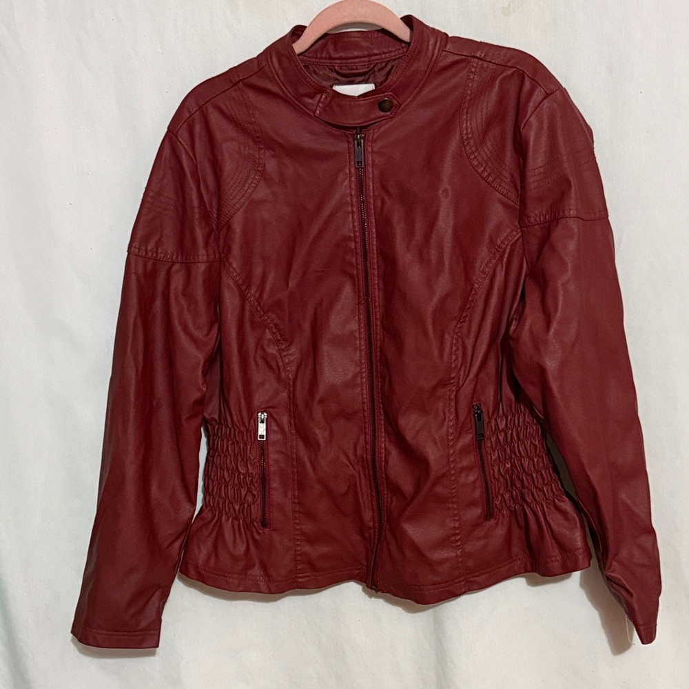 BongoPlus Women's Leather Like Red Jacket, Size 2X, NWOT, MAKE AN OFFER!!!